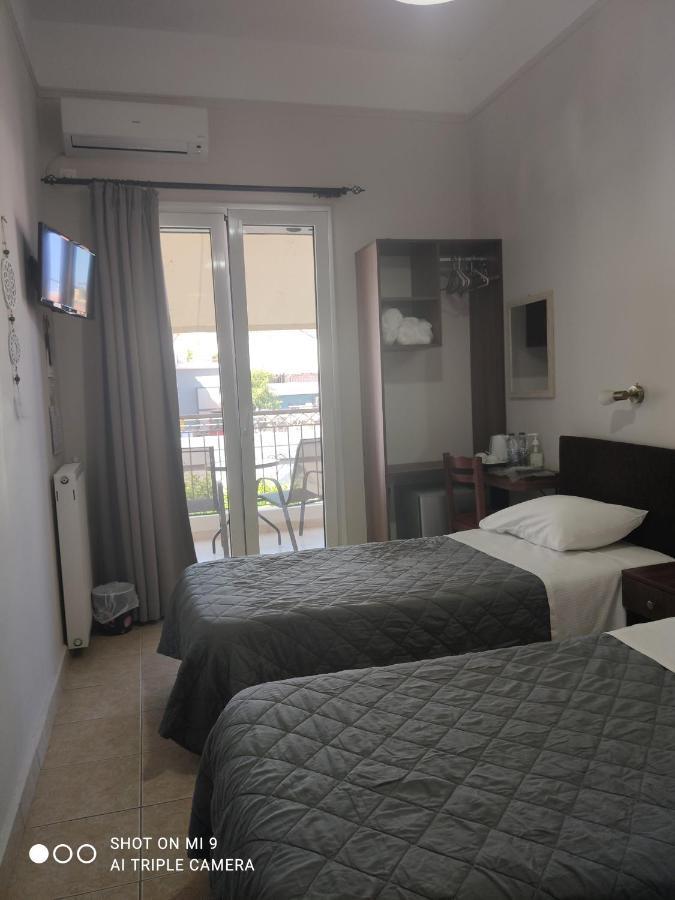 Hotel Trifylia Kyparissia Exterior photo